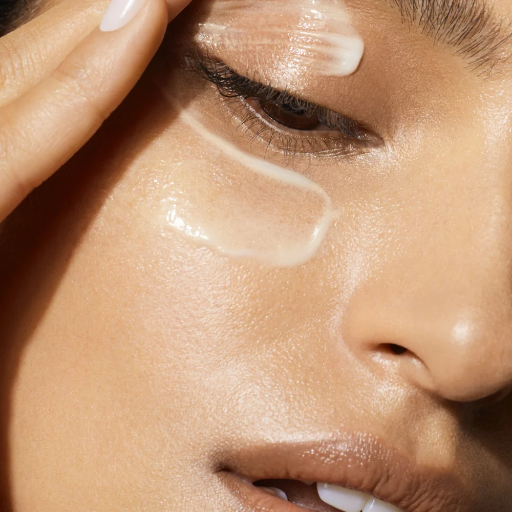 Retinol Youth Renewal Eye Serum - Image 4